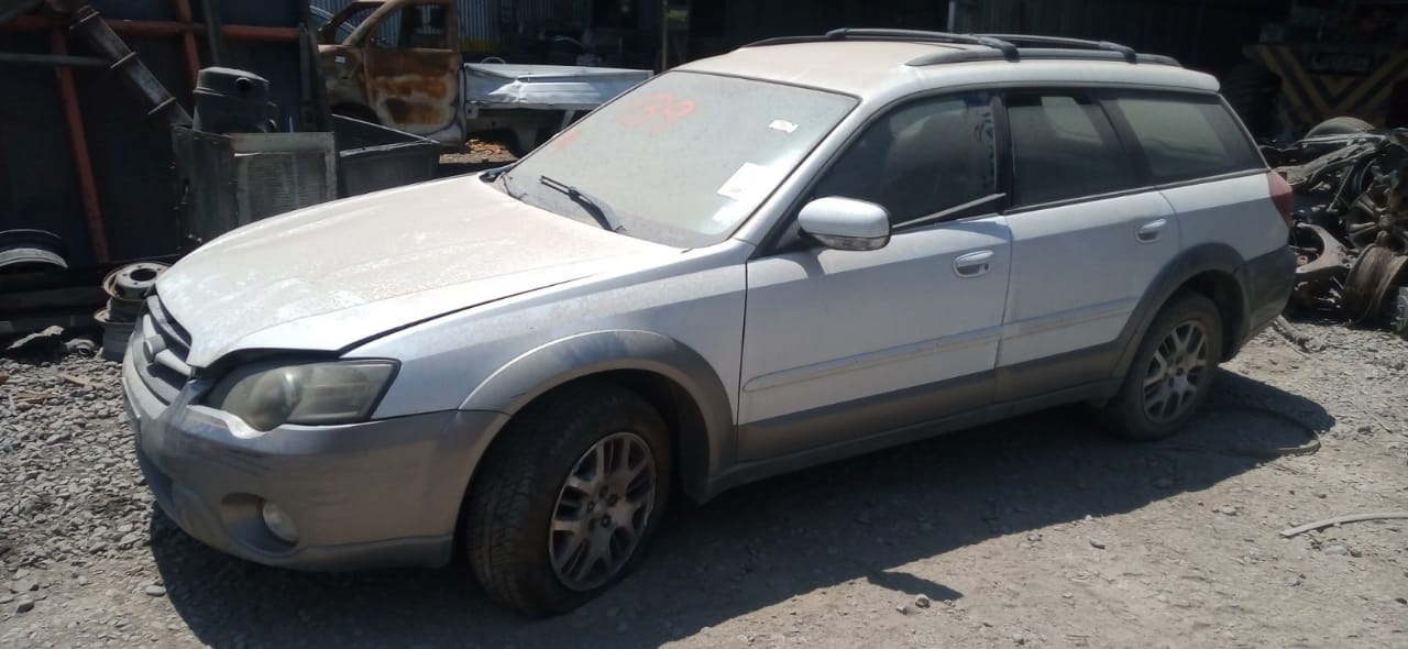PUERTA Subaru OUTBACK 2005 USADA
